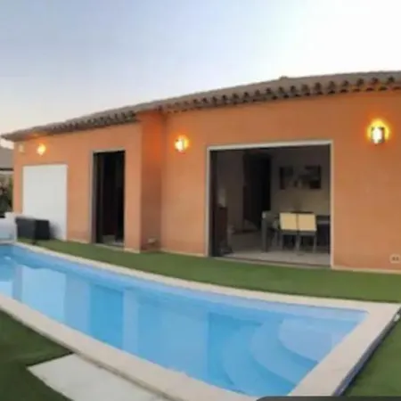 Villa Contemporaine Avec Piscine
